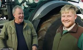 But the question that has been on everyone's lips is who is kaleb cooper, the farmhand able to put the cocky jeremy clarkson in his place, matching his humour and providing invaluable expertise. Despairing Farmhand 21 Who Clashes With Difficult Jeremy Clarkson Latest Today News