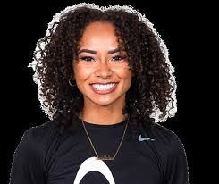 Caitlin Jackson's Instagram, Twitter & Facebook