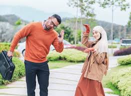 Jelas zul, 35, sebagai seorang pelakon, dia perlu menghormati pelakon yang digandingkan dengannya demi. Zul Ariffin Bimbang Terlebih Ramah Dengan Heroin Baharu Jadi Bahan Gosip Takut Orang Fikir Bukan Bukan Kesian Dekat Mereka Hiburan Mstar