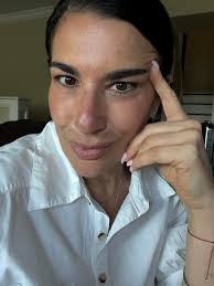 With deep sorrow, we announce the passing of my Aunt, Maria Parenti, of  Somers, New York. Maria is survived by her beloved children, Martin  Parenti, Donna Coletti (Peter Coletti), and Nicholas Parenti,