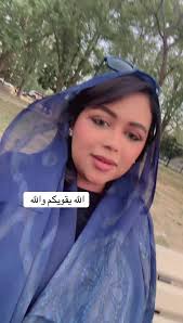 مرحلة الأمومة: الجري وراء الأطفال في الحدائق الكندية