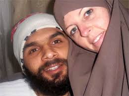 Jihad 4 Hubbies: Lisa Smith Married four Times before Leaving for Jihad in  Syria as ISIS Bride