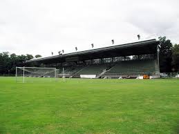 The city is also home of the ice hockey team kölner haie , in the highest ice hockey league in germany, the deutsche eishockey liga. Sportpark Hohenberg Wikipedia