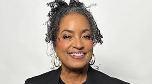 Rene Syler's Instagram, Twitter & Facebook