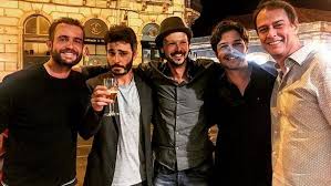 400 k €* oct 20, 1988 in curitiba, brazil. Encontro De Galas Em Portugal Thiago Rodrigues Reune Atores Em Noitada Famosos Extra Online
