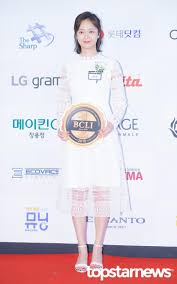 이날 mc들은 오창석 씨가 전소민 씨를 발이 섹시한 여자라는 말을 했다는데 무슨 말이냐고 질문을 건넸다. ì „ì†Œë¯¼ íœ´ì‹ê¸° ì¤' ì „í•œ ê·¼í™© ë‚­ë§Œ ë– ë‚˜ë²„ë¦° ê²ƒ ì•„ë‹Œê°€ ê²ë‚˜ ê°•ì†Œí˜„ ê¸°ìž í†±ìŠ¤íƒ€ë‰´ìŠ¤
