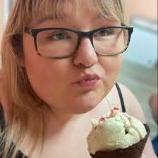 Erin Anders (pshyeahitserin)