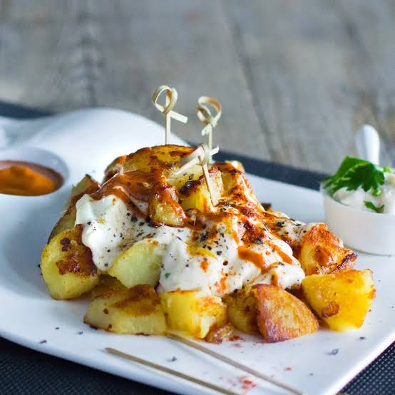 Patatas bravas