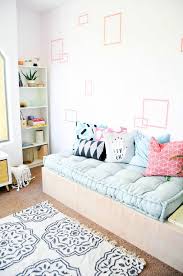 This is a pretty easy project. 10 Easy Diy Daybed Cushion Ideas Diy Crafts