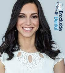 Muriel Cormier's Instagram, Twitter & Facebook