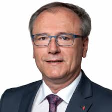 Kevin Heitz: Finanzberater in Bad Krozingen