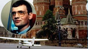Www.historypod.net mathias rust had clocked up only 50 hours of flying time before commencing documentary film about mathias rust and his landing on red square in moscow on 28 may 1987. Mathias Rust The Young German Pilot Who Flew Illegally To Moscow 1987 History Of Sorts