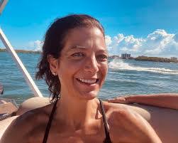 Lisa Cray's Instagram, Twitter & Facebook