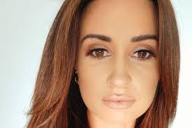 Natalie Lott's Instagram, Twitter & Facebook