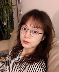 Goo.gl/mfsxl6 copyright disclaimer under section 107 of. Jeon So Min Fans Are Begging Her Brother For Help Following Blackpink Controversy Kissasian