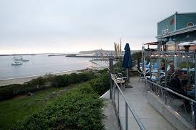 There Are Several Excellent Restaurants In Half Moon Bay Ca Bay Ca Road Trip Places Half Moon Bay