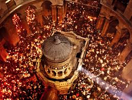 Lumina sfântă de la ierusalim 2015. Ierusalim Minunea Sfintei Lumini