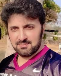 Unbelievable transformation of Pakistani actor Asad Malik