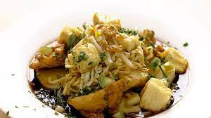 Resep Tupat Tahu Solo Yang Manis Pedas Nikmat Masak Apa Hari Ini Recipe In 2021 Makanan Taoge Resep