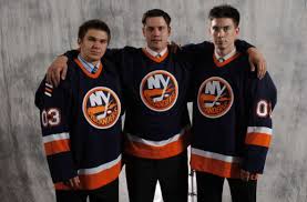 Islanders coach barry trotz was angry with officials and yelled at them on the bench after a second period goal. Islanders Three Takeaways From Playoff Like 1 0 Win Over Capitals Page 3
