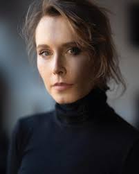 A volte ti senti sbagliata? Sbagliato? E' facile cadere nella trappola del  sentirsi sbagliati o diversi dagli altri. Tutte le cose che avevamo  stabilito per noi stessi e che non abbiamo raggiunto…Tutte