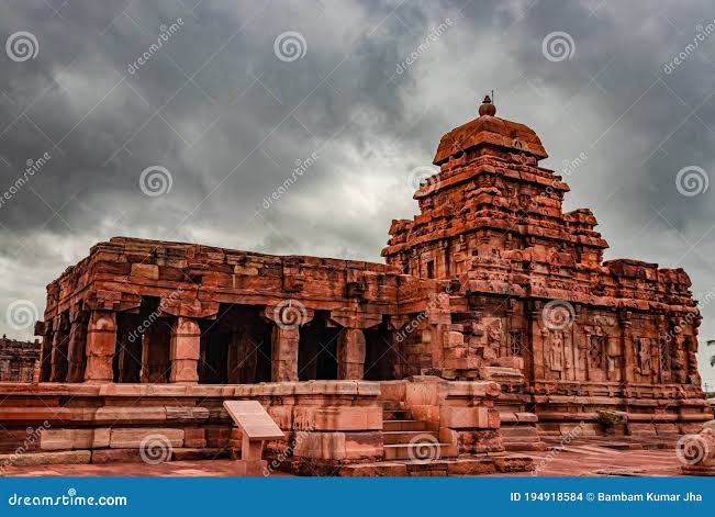 Mallikarjuna Temple Pattadakal Breathtaking Stone Art from Different Angle with Dramatic Sky Stock Photo - Image of bagalkot, grounp: 194918584