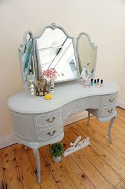 French Louis Style Dressing Table Has Been Refurbished In Annie Sloan S Paris Grey And Old White Dressing Table Vanity Vanity Table Vintage Vanity Set