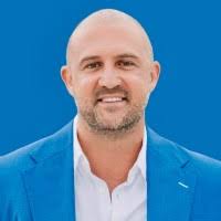 200+ "Hoolihan" profiles