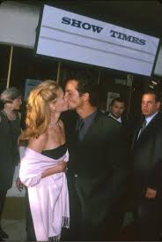 Benjamin bratt and julia roberts. Benjamin Bratt And Julia Roberts Photos Benjamin Bratt And Julia Roberts Picture Gallery Famousfix