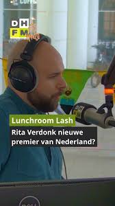 Wordt Rita Verdonk de nieuwe premier van Nederland? Tom Lash vraagt het  haar tijdens Lunchroom Lash, en dit is haar antwoord 🧐 #denhaagfm  #lunchroomlash #denhaag #thehague #ritaverdonk #nieuws ...