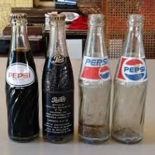 Vintage Pepsi Cola Bottles In The Philippines Visit Pickerjunk Net For More Vintage Old Pepsi Pepsicola Bottle Case Colle Pepsi Cola Cola Pepsi Vintage