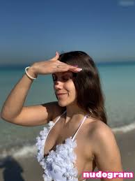 Chiara Fiaccone Гола изтичане OnlyFans снимка 3 - Nudogram v2.1