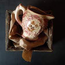 Každý den jsou přidávány tisíce nových kvalitních obrázků. Vintage 1940 S Japanese Majolica Pitcher Handpainted Earthenware Pot In The Vintage Kitchen Shop