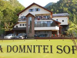 Fratii jderi, utopia verde, pascoaia, vâlcea, romania. Satul De Vacanta Fratii Jderi Utopia Verde 3 Brezoi Valcea Romania Book Hotel Satul De Vacanta Fratii Jderi Utopia Verde 3