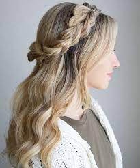 Delicate Rope Braided Crown On Long Wavy Hairstyles To Mesmerize Anyone Trendy Hairstyles Braided Crown Hairstyles Braided Hairstyles Easy Stylish Hair