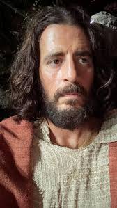 Some photos from Jonathan to brighten up your weekend 💖💖💖  #jonathanroumie