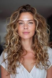 Sierra Waller's Instagram, Twitter & Facebook