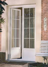 Depuis plus de 45 ans, sous l'impulsion d'henri janneau, le petit atelier d'artisan est devenu un acteur majeur de la menuiserie. Site Officiel De Simp Production Fabricant De Portes Fenetres Et Volets En Pvc Aluminium Et Bois En Normandie Et En France