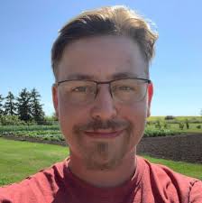 Mary Spark and Damien Bowey's Wedding Website