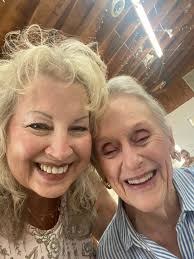 ☀️🍔 What a beautiful afternoon of fellowship at Captain Butler's!  Ascension members and friends gathered for a joyful cookout and ice cream  social with smiles that say it all. 🍦💙 Great food,