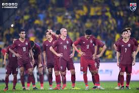 Với chiến thắng cách biệt một bàn, tuyển malaysia đã hoàn thành chiến dịch bảng g với 12 điểm để tiến vào vòng loại asian cup, trong khi thái mọi người đều chiến đấu để ngăn cản thái lan ghi bàn. Thua NgÆ°á»£c Malaysia CÄ'v Thai Lan Bi Quan Chuc Ä't Viá»‡t Nam Sáº½ Nháº¥t Báº£ng G Vtv Vn