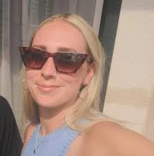 Can anyone recommend anywhere local for laminated brows please? Thank you  ☺️