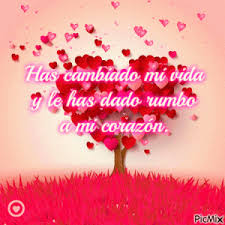 Lindo Arbol De Corazones En Movimiento Con Frase De Amor Corazones En Movimiento Arbol De Corazon Corazones