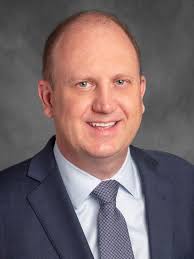 New managers and mortgage originators: Professionals