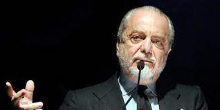 Aurelio de laurentiis si è sempre vantato di essere monogamo a proposito delle scelte dei collaboratori, dagli allenatori ai dirigenti. President Biography