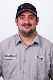 Tom Kaczmarek's Instagram, Twitter & Facebook