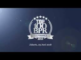 Salah satu jenis bank yang dikenal melayani golongan pengusaha mikro, kecil dan. The Finance Top 100 Bpr By Infobank Youtube