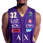 Dal comunicato condiviso dalla squadra si legge: Olimpia Milano Pays Homage To Kobe Bryant With Two Purple And Gold Kits