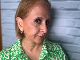 El pasado lunes culminamos con éxito nuestro primer campamento de  maquillaje. Durante cuatro lunes estuvimos impartiendo clases sobre  distintos tipos de maquillaje. Sin duda fue una experiencia maravillosa y  muy práctica para