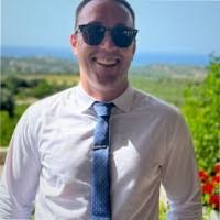 Christopher Scholes's Instagram, Twitter & Facebook